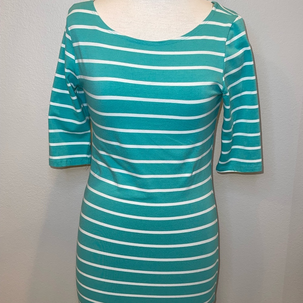 Womens mini dress. Color: mint